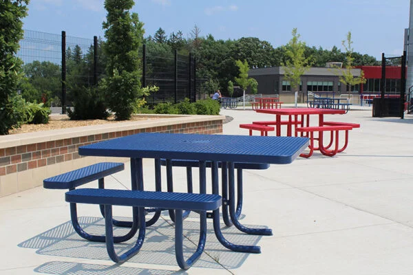 4′ X 5′ ADA Accessible Picnic Table | Free Standing | Expanded Metal Design