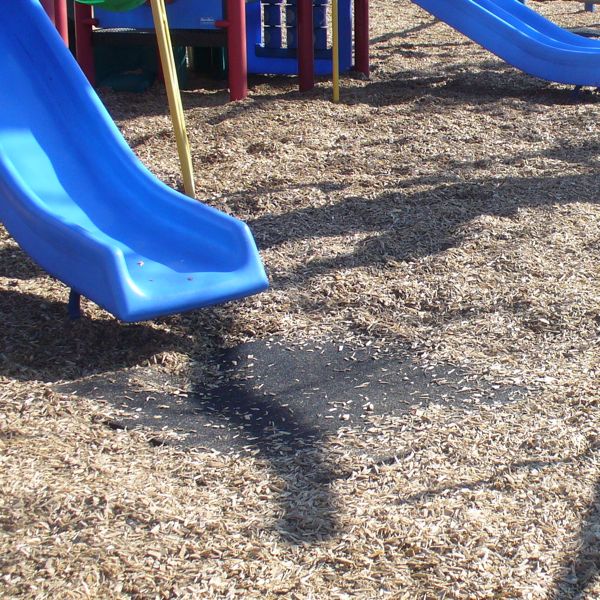 Rubber Swing Wear Mat, 4 feet x 2 feet